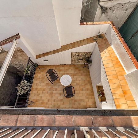 Ganganell Atic Apartamento Con Terraza En Besalú Buitenkant foto