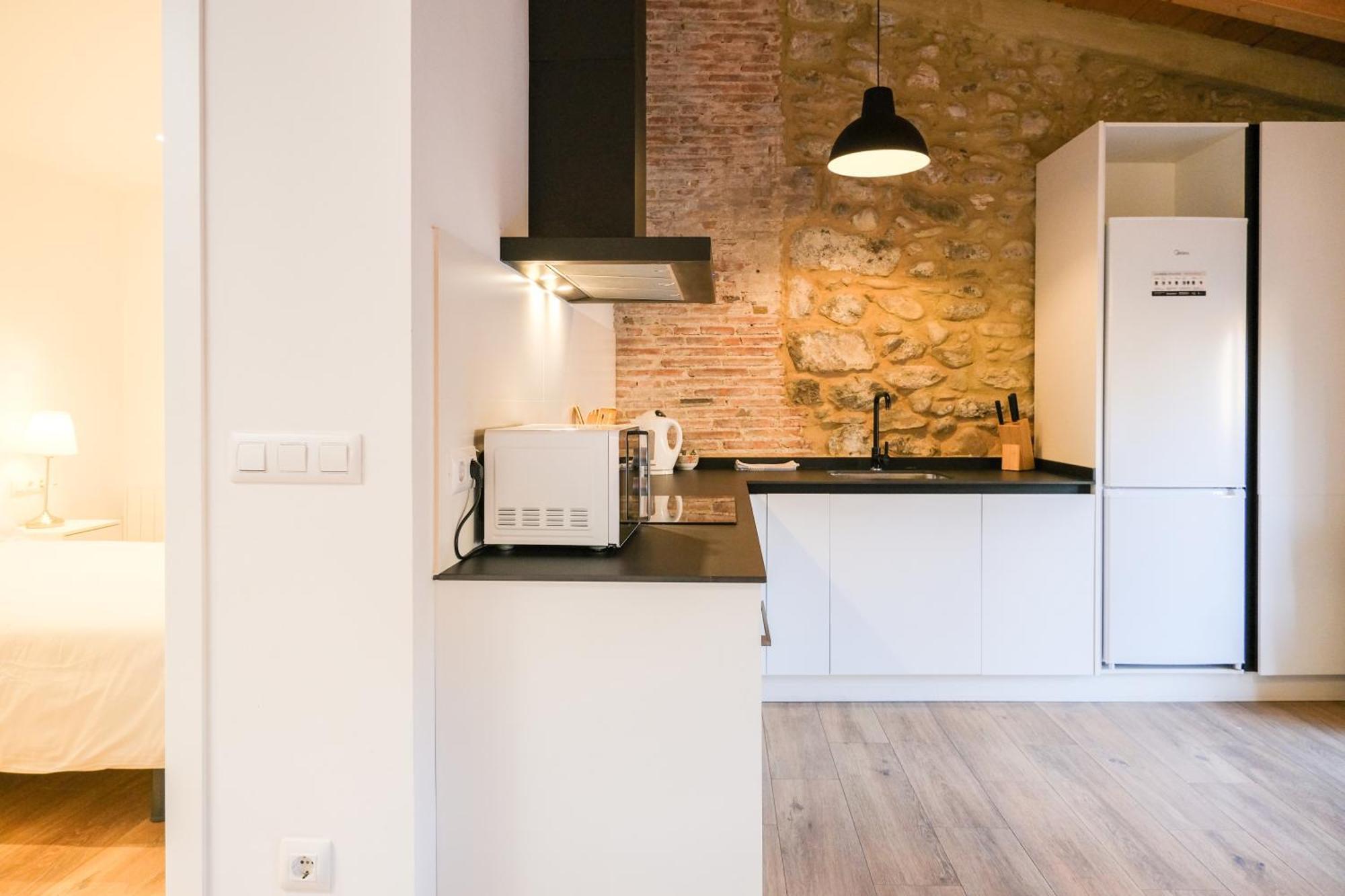 Ganganell Atic Apartamento Con Terraza En Besalú Buitenkant foto