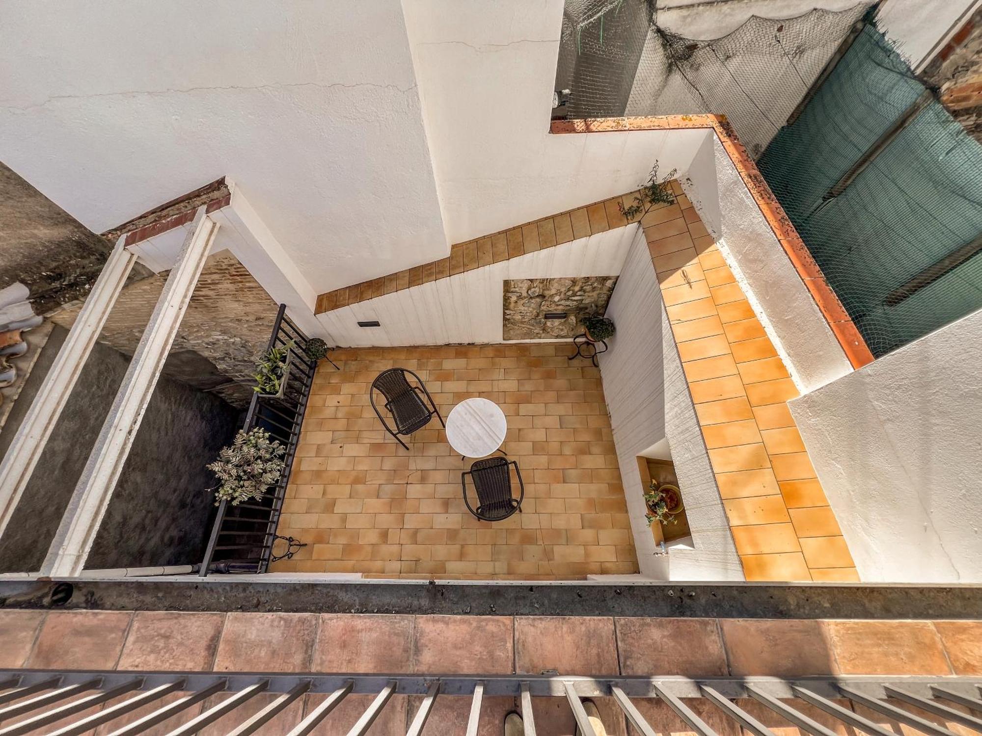 Ganganell Atic Apartamento Con Terraza En Besalú Buitenkant foto